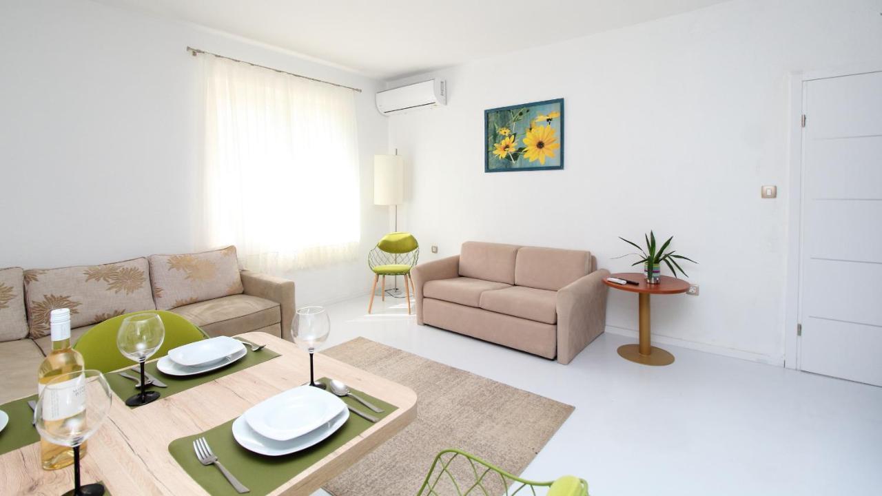 Apartmani Kike Makarska Exterior foto